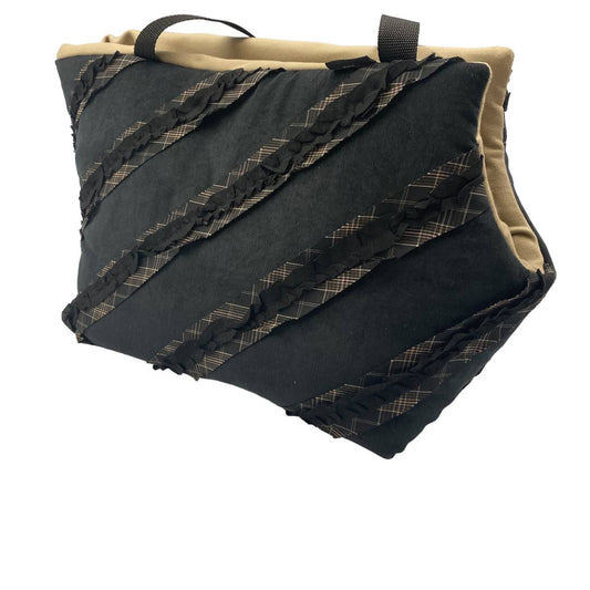 Madame de Pompadour Dog Carrier