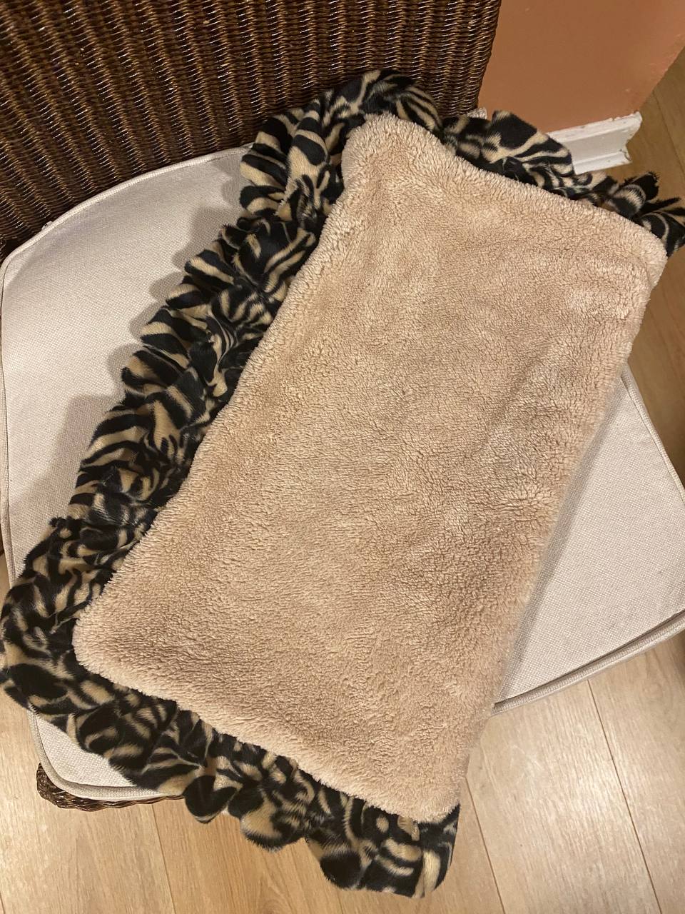Dog Blanket Teddy Soft Discontinued Brand
