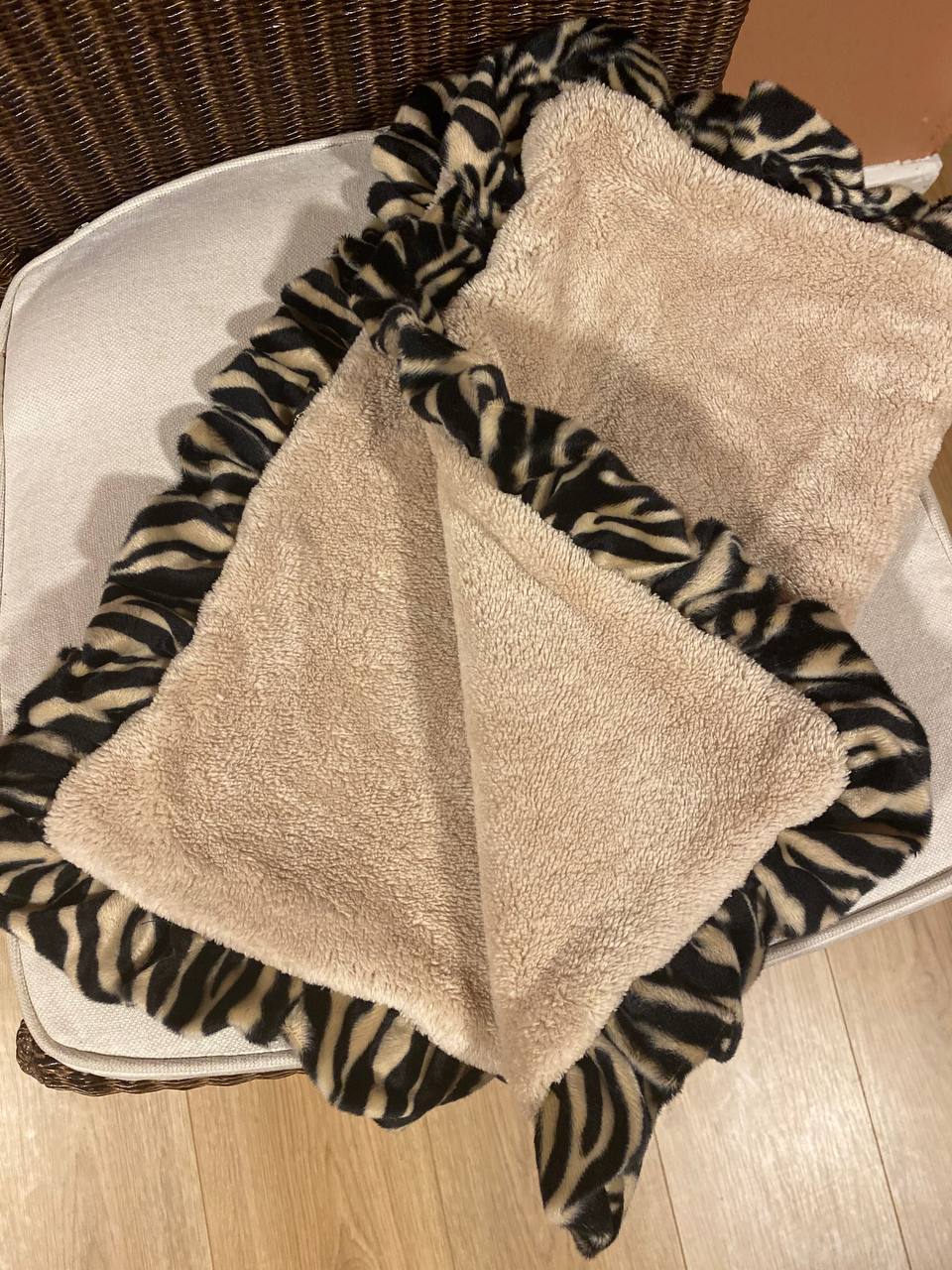 Dog Blanket Teddy Soft Discontinued Brand