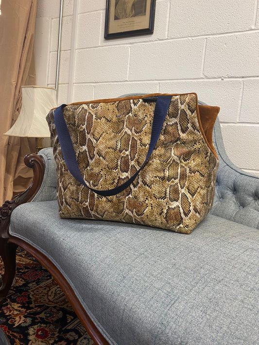 Stravaganza Faux Leather Dog Carrier