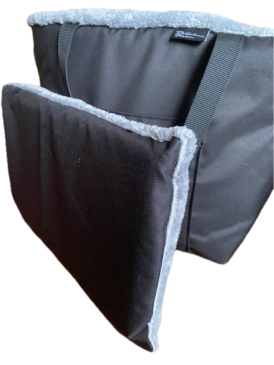 Clyde & Cairn Waterproof Dog Carrier